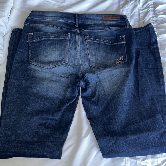 Express Dark Wash Mid Rise Skinny Jeans - Picture 4 of 6